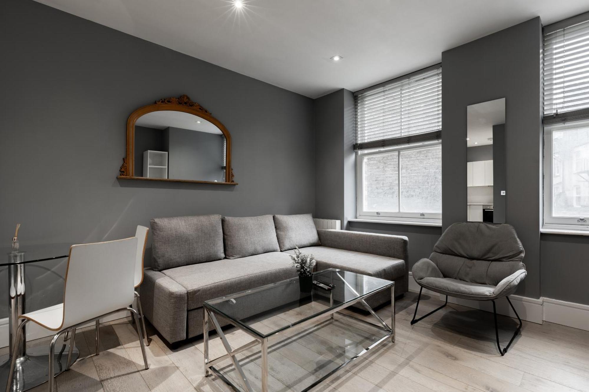 Superb 2 Bedroom Near Edgware Road Station Apartment London