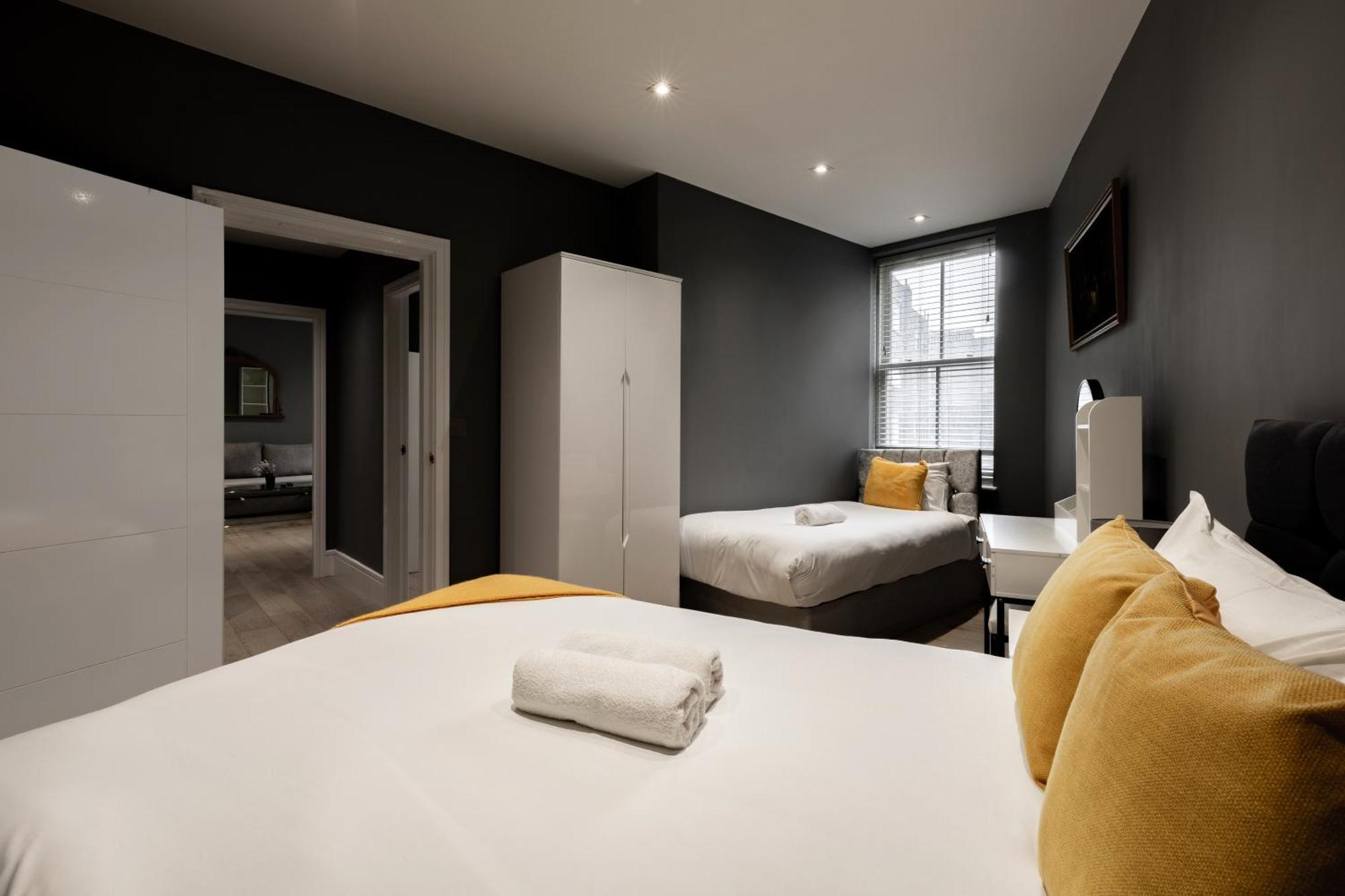 Superb 2 Bedroom Near Edgware Road Station Apartment